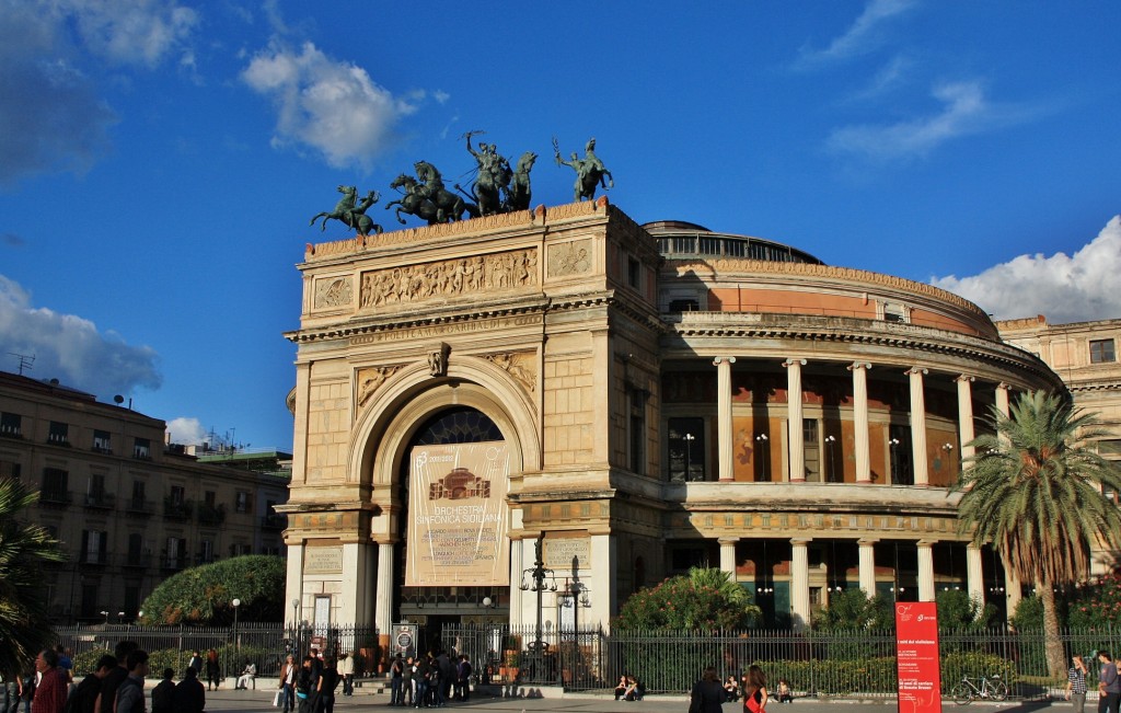 Foto: Teatro Politeama - Palermo (Sicily), Italia