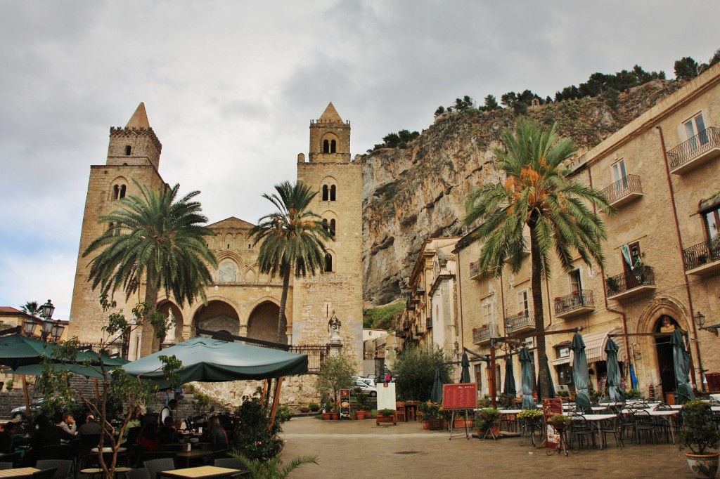 Foto: Plaza del Duomo - Cefalù (Sicily), Italia