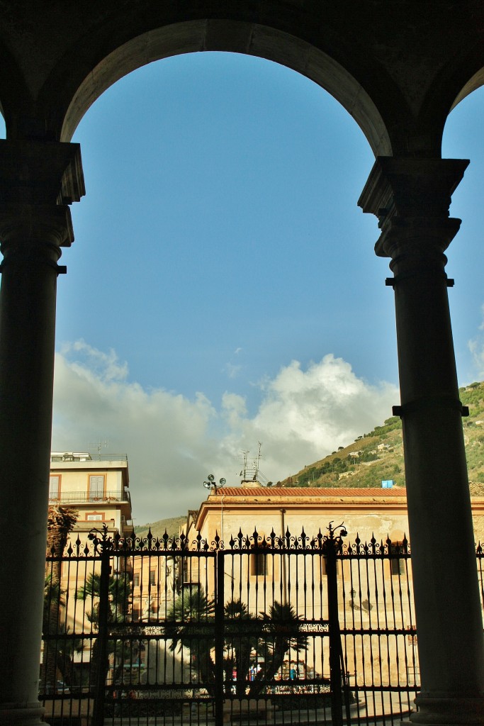 Foto: Plaza Vittorio Emanuele - Monreale (Sicily), Italia