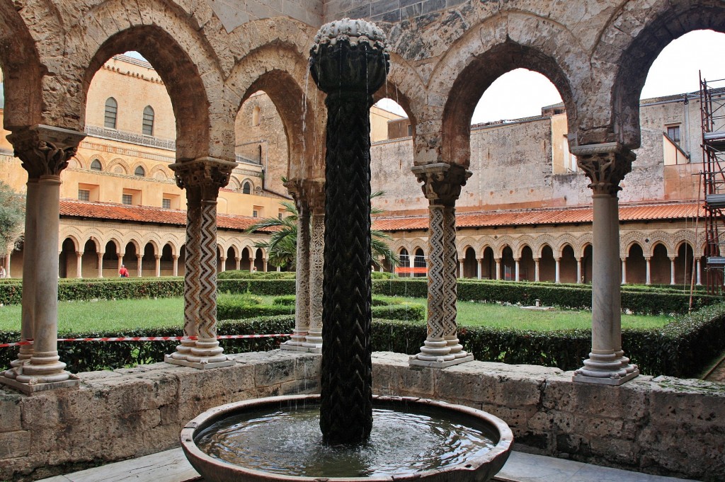 Foto: Claustro de la Catedral - Monreale (Sicily), Italia