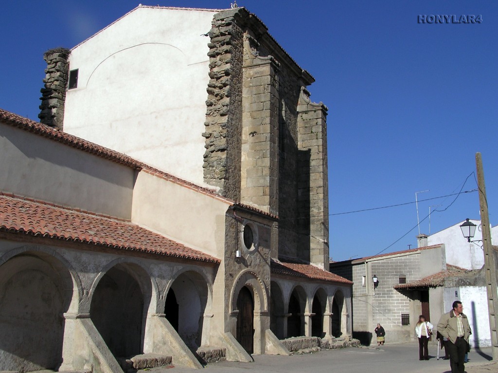 Foto: * IGLESIA DE SAN ESTEBAN - Torrequemada (Cáceres), España