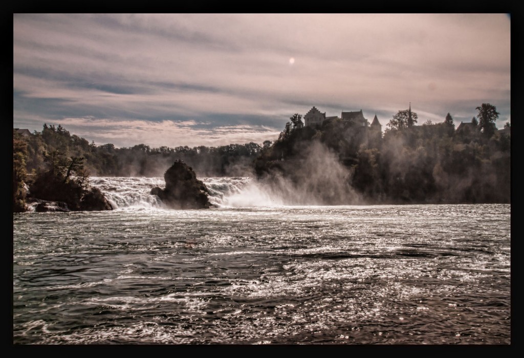 Foto de Cascadas del Rin (Schaffhausen), Suiza