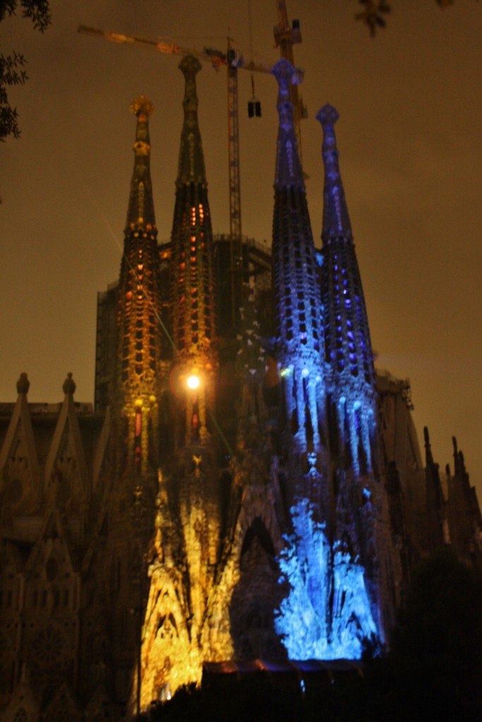 Foto: Iluminación de la Sagrada Familia - Barcelona (Cataluña), España