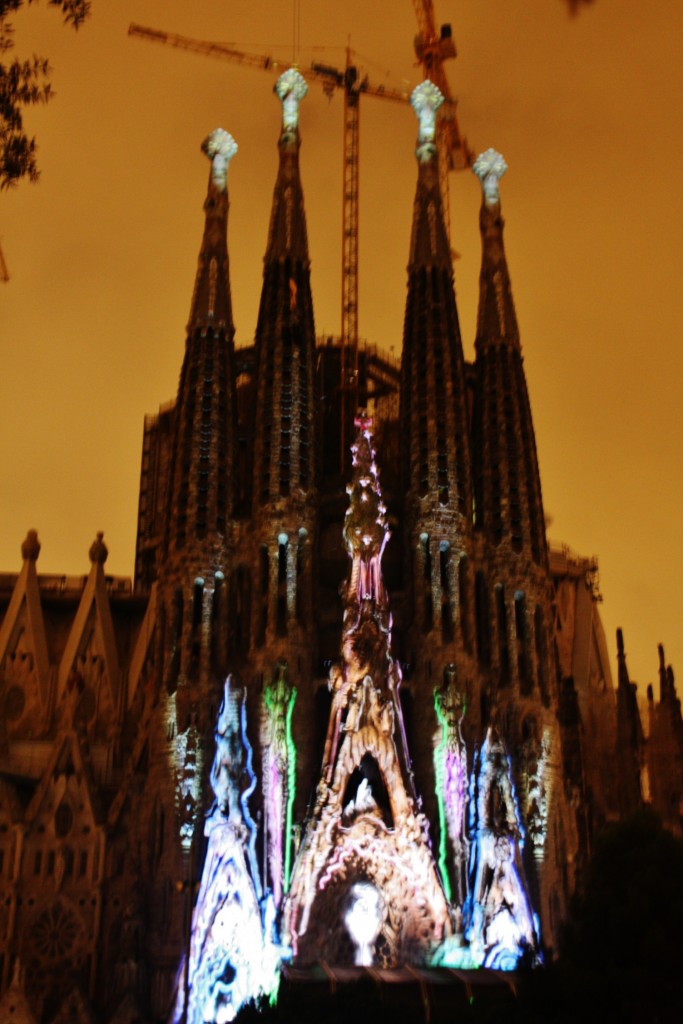 Foto: Iluminación de la Sagrada Familia - Barcelona (Cataluña), España