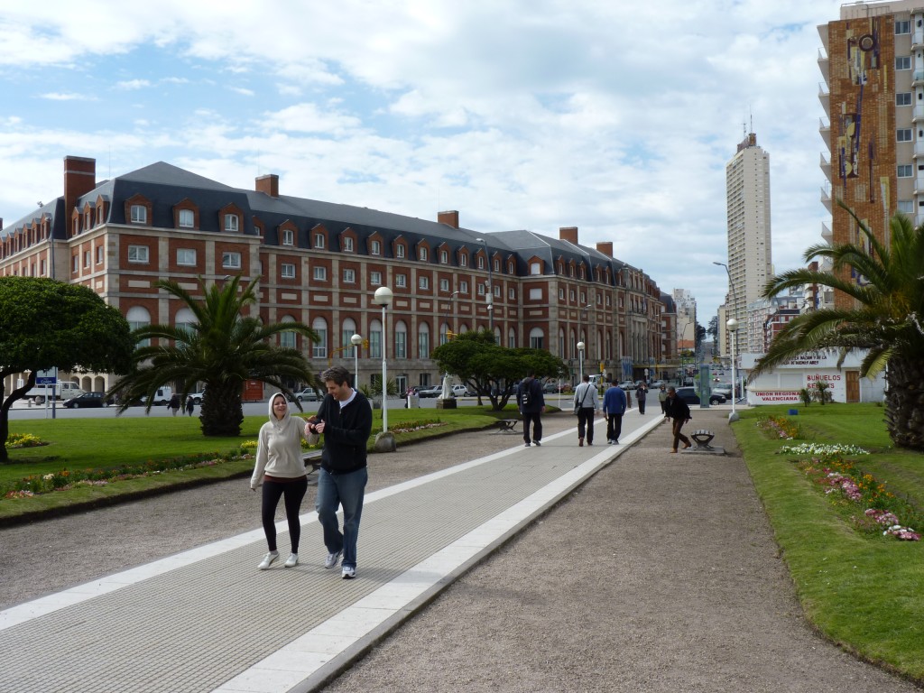 Foto: Plaza Colón - Mar del Plata (Buenos Aires), Argentina