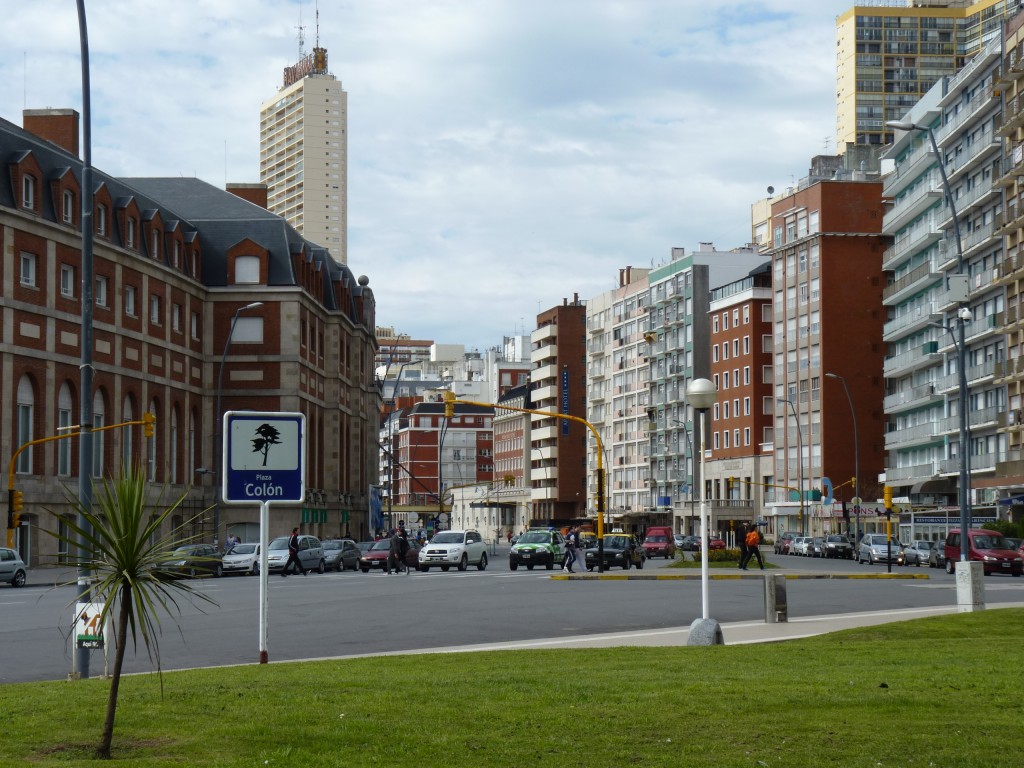 Foto: Plaza Colón - Mar del Plata (Buenos Aires), Argentina