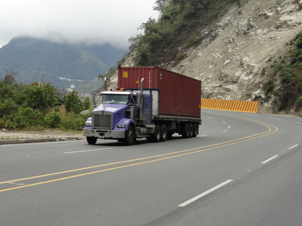 Foto: carretera - Tandapi (Santo Domingo de los Tsáchilas), Ecuador