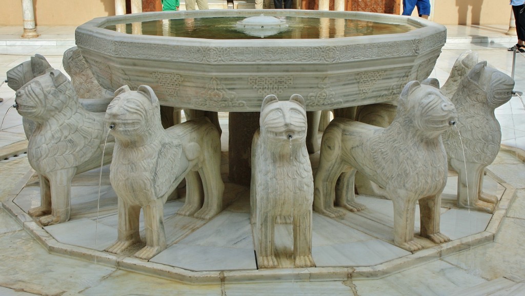 Foto: La Alhambra: patio de los Leones - Granada (Andalucía), España