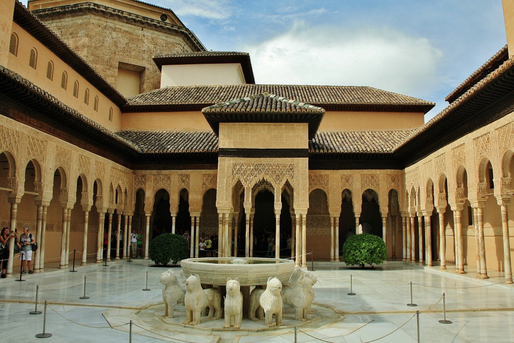 Foto: La Alhambra: patio de los Leones - Granada (Andalucía), España