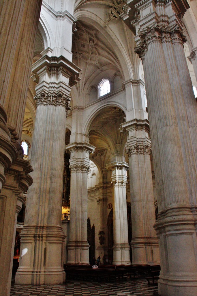 Foto: Interior de la catedral - Granada (Andalucía), España