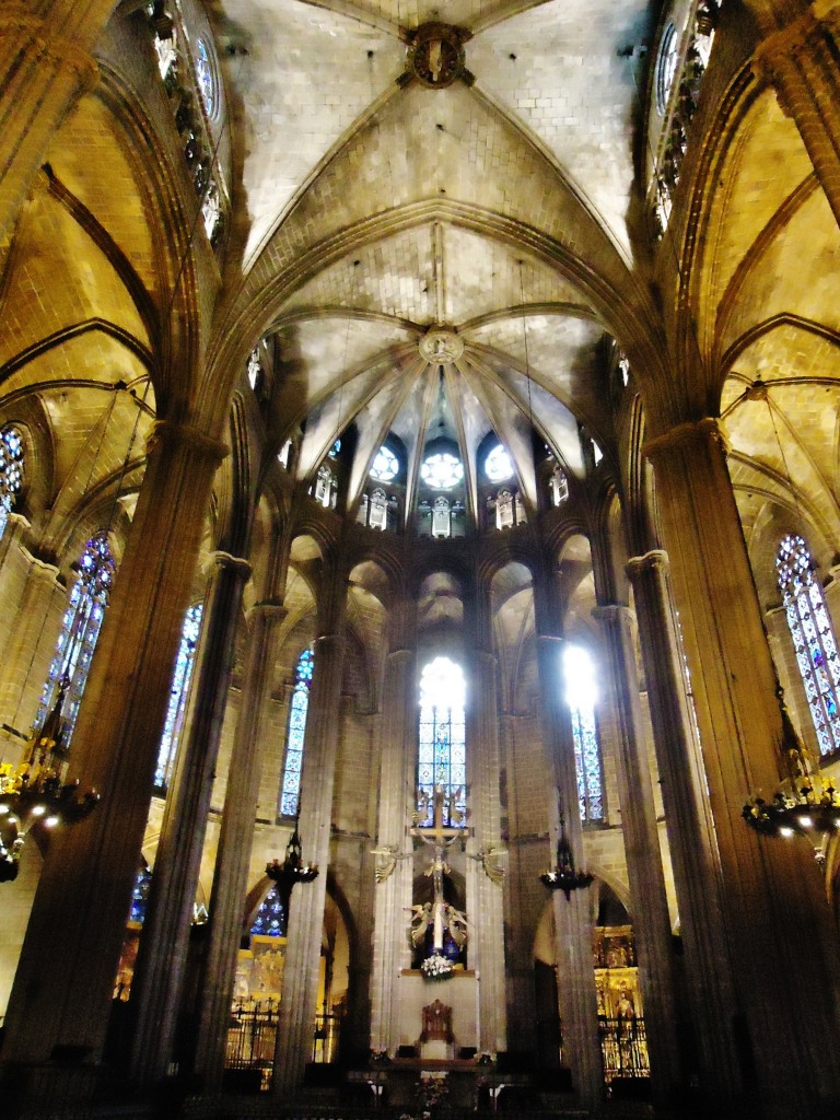 Foto: Interior de la catedral - Barcelona (Cataluña), España