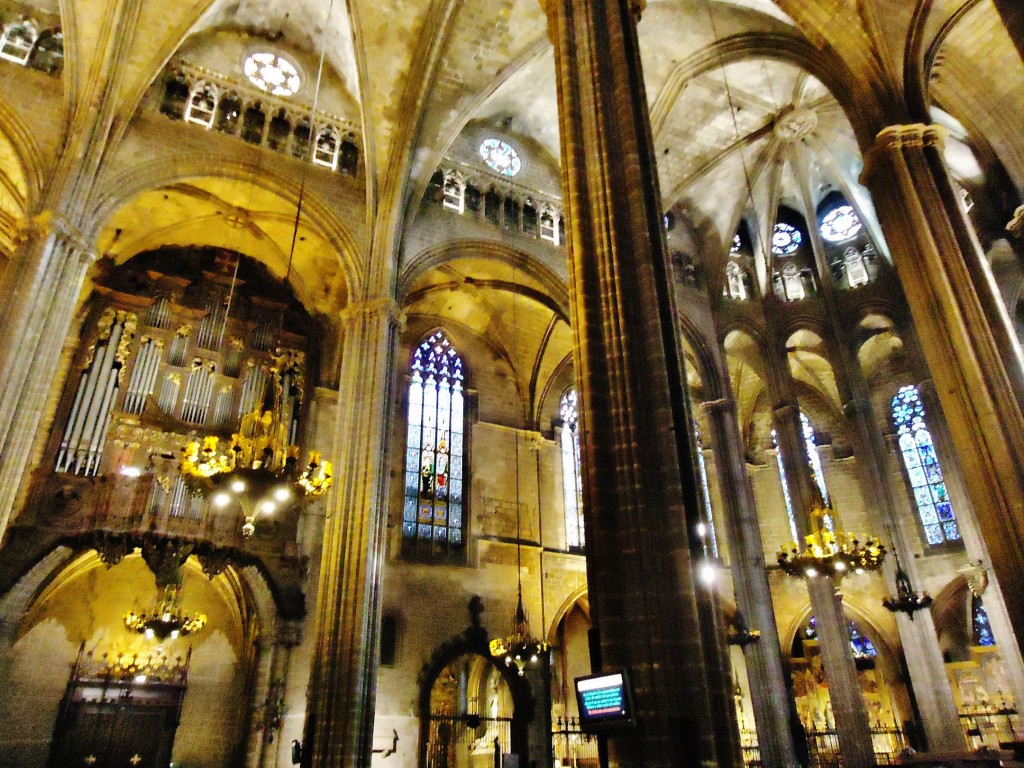 Foto: Interior de la catedral - Barcelona (Cataluña), España