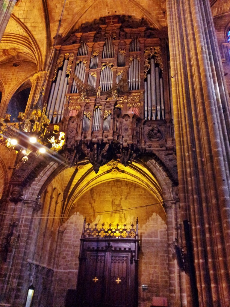 Foto: Interior de la catedral - Barcelona (Cataluña), España