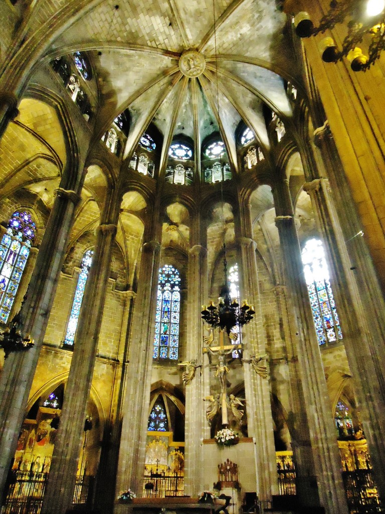 Foto: Interior de la catedral - Barcelona (Cataluña), España