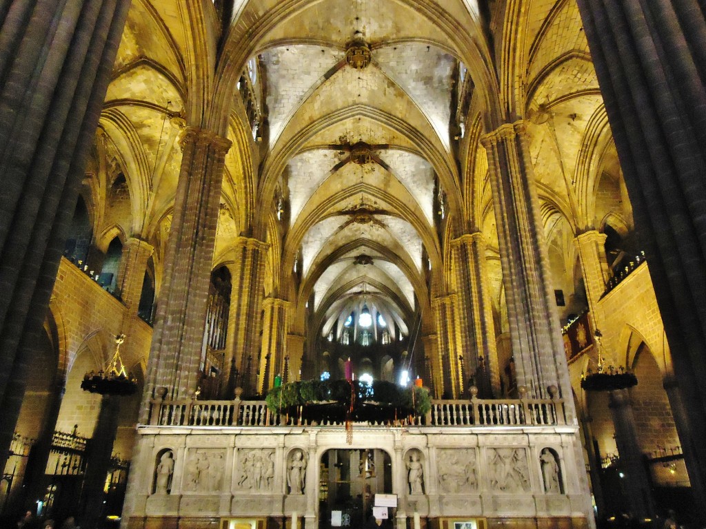 Foto: Interior de la catedral - Barcelona (Cataluña), España