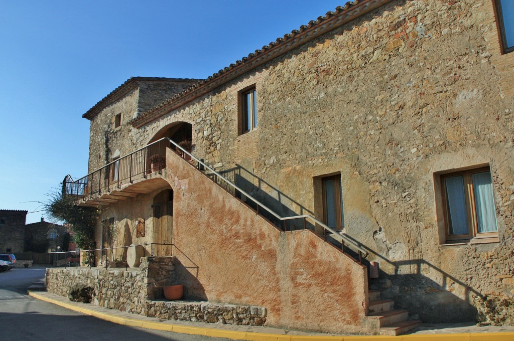 Foto: Vista del pueblo - Regencós (Girona), España