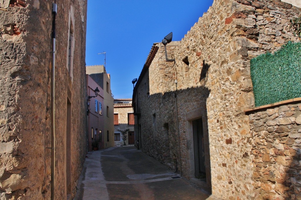 Foto: Vista del pueblo - Regencós (Girona), España