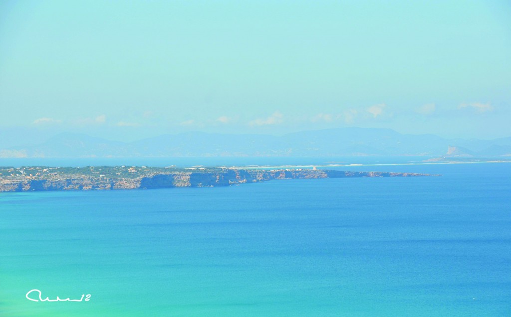 Foto: Acantilados - Ibiza (Illes Balears), España