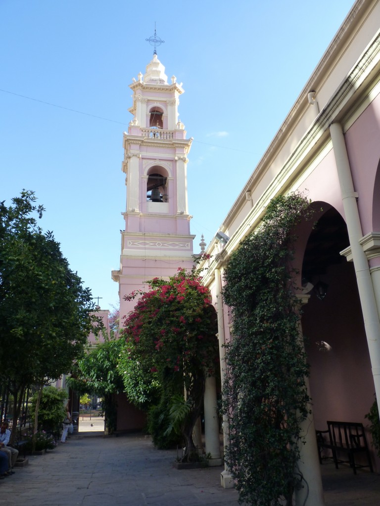 Foto: Catedral. - Salta, Argentina