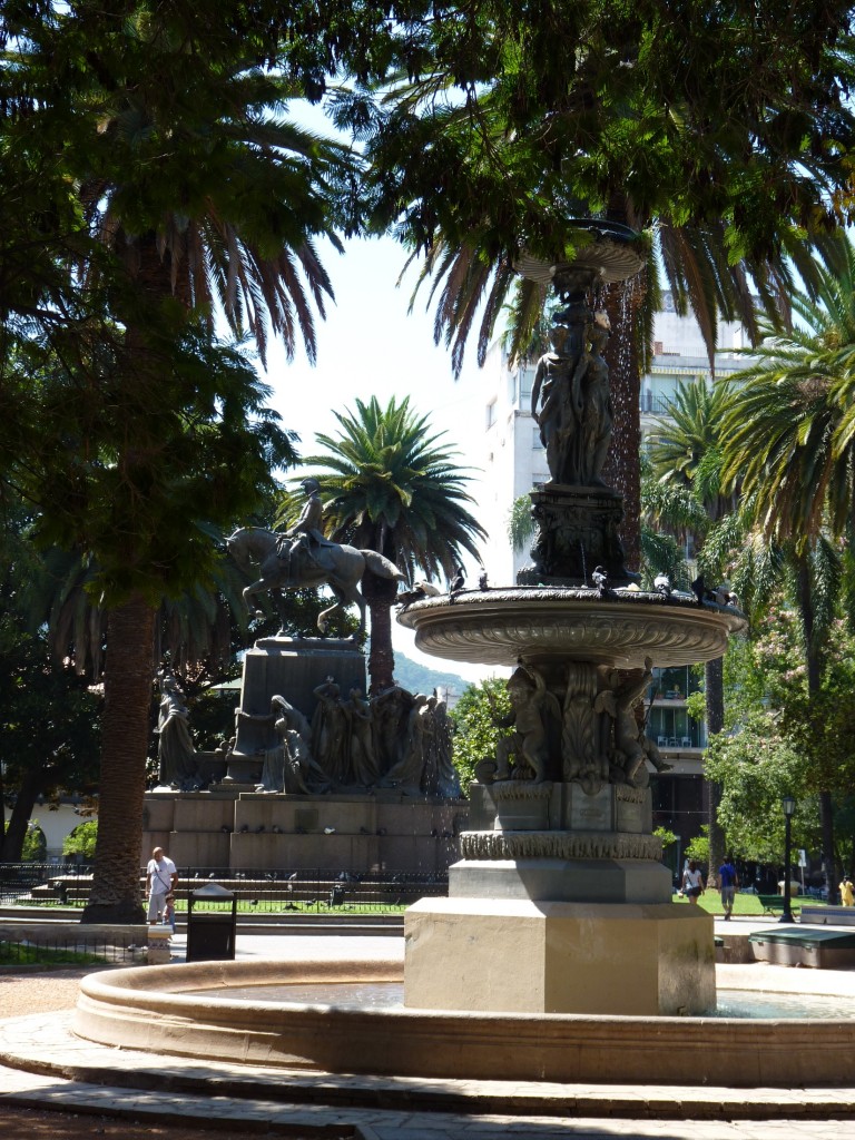 Foto: Plaza 9 de Julio - Salta, Argentina