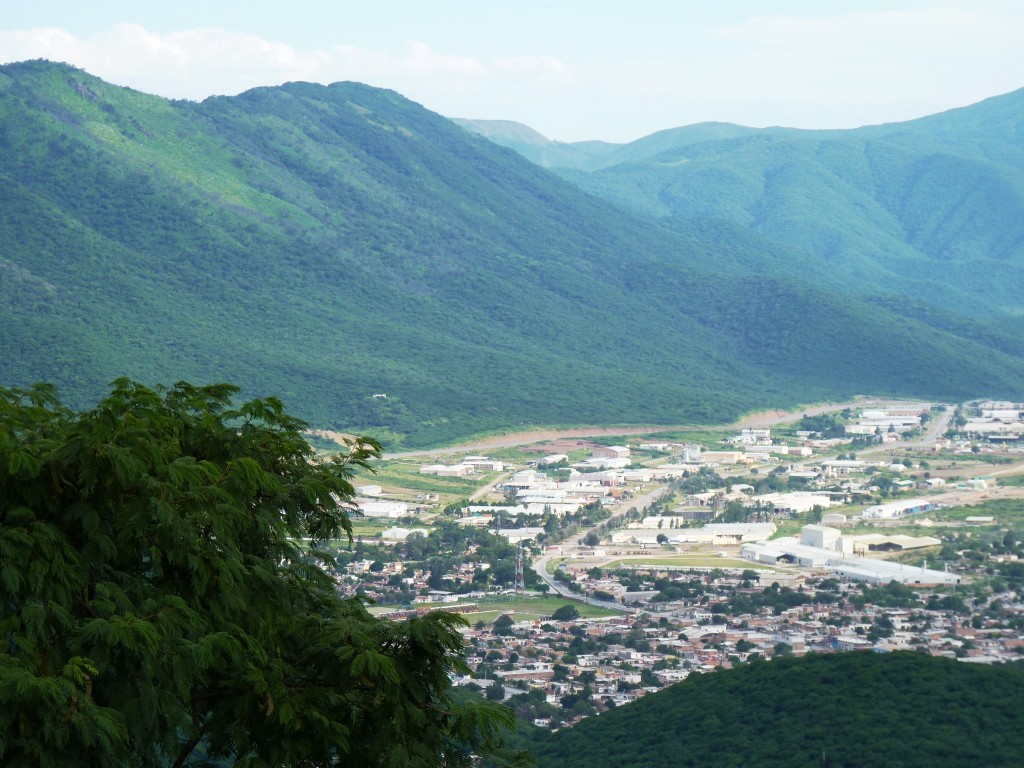 Foto: Vista desde el cerro San Bernardo - Salta, Argentina