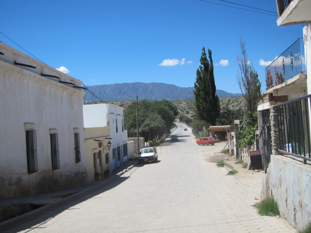 Foto: Calles de Cachi - Cachi (Salta), Argentina