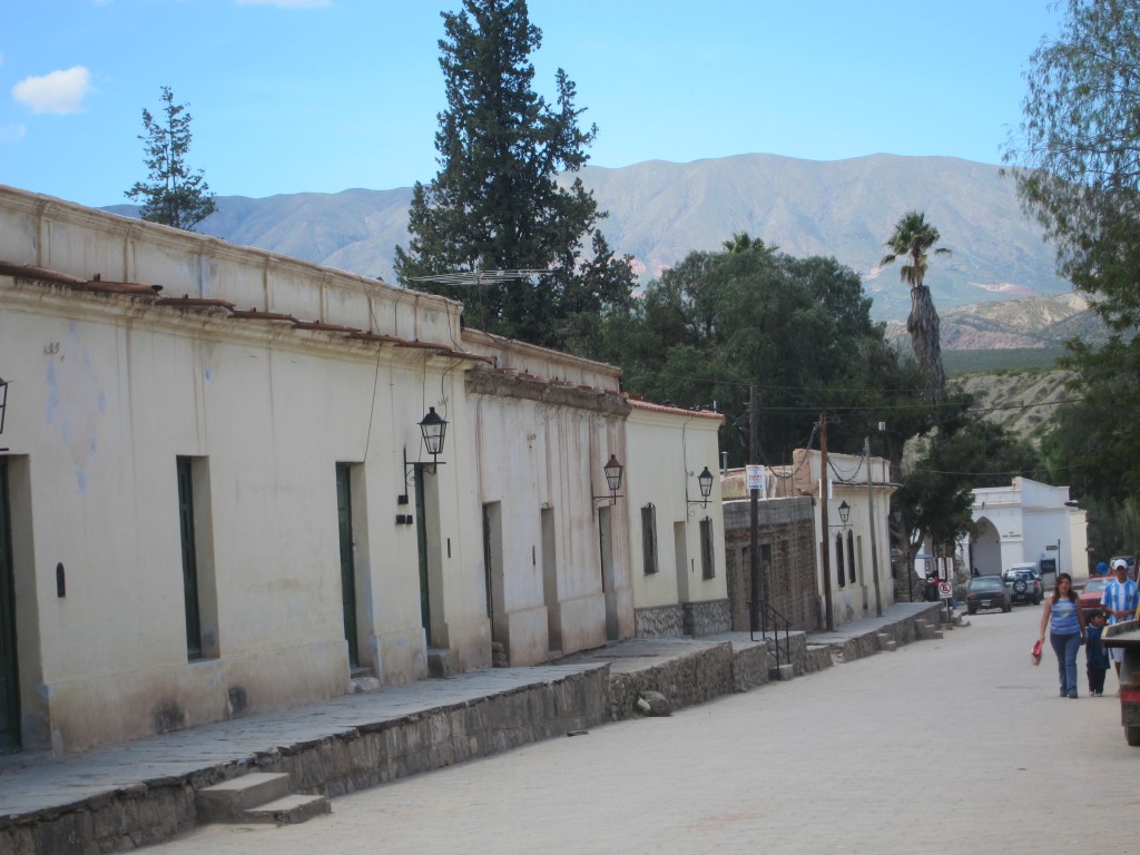 Foto: Calles de Cachi - Cachi (Salta), Argentina