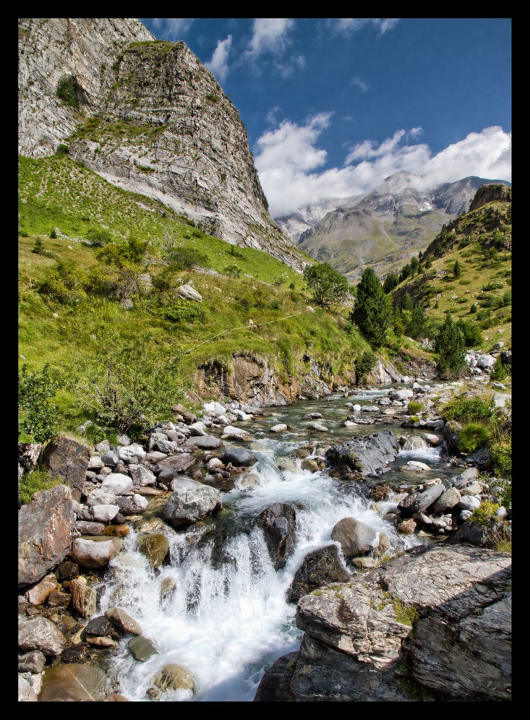 Foto: Rio - Pirineo Aragones (Huesca), España