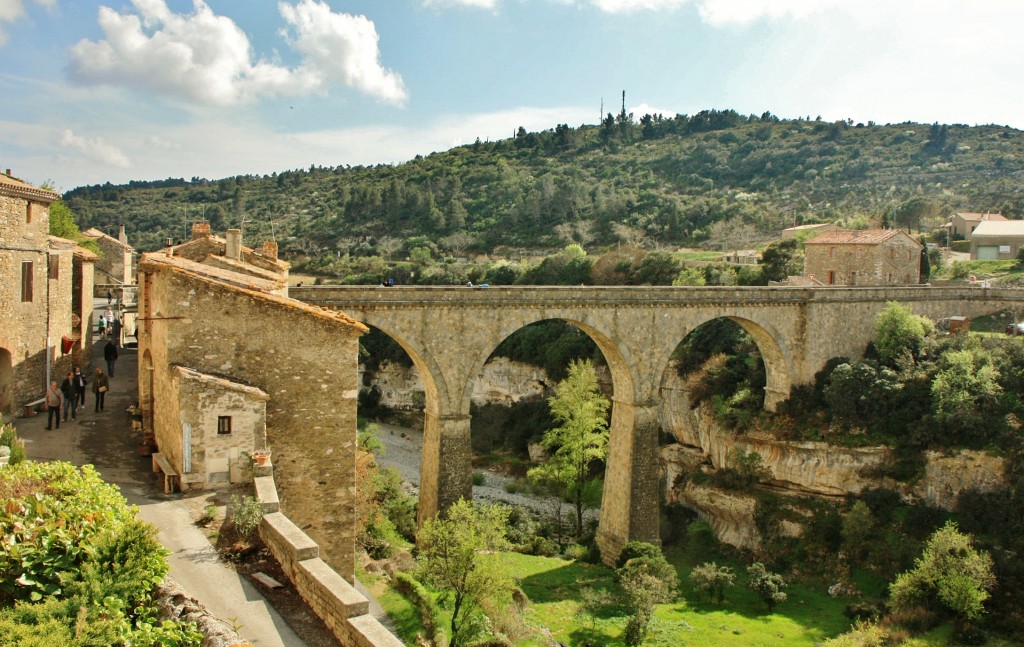 Foto: Vista del pueblo - Minerve (Languedoc-Roussillon), Francia