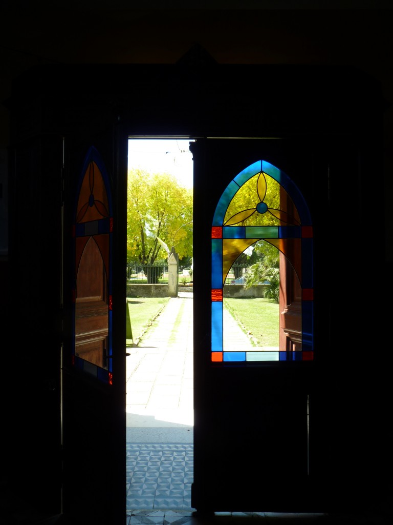 Foto: Iglesia - Uribelarrea (Buenos Aires), Argentina