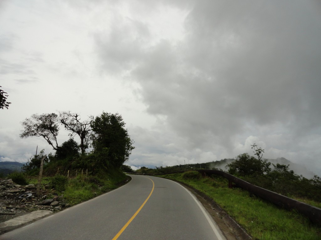 Foto: Carretera - Chaco (Santa Rosa) (Napo), Ecuador