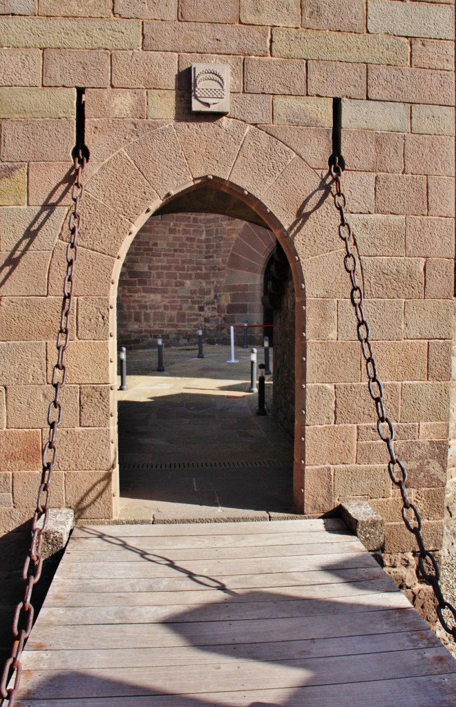 Foto: Entrada del castillo - Javier (Navarra), España