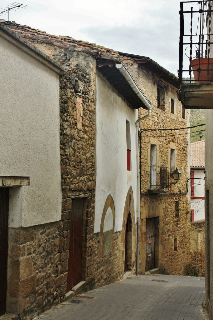 Foto: Vista de la villa - Lumbier (Navarra), España