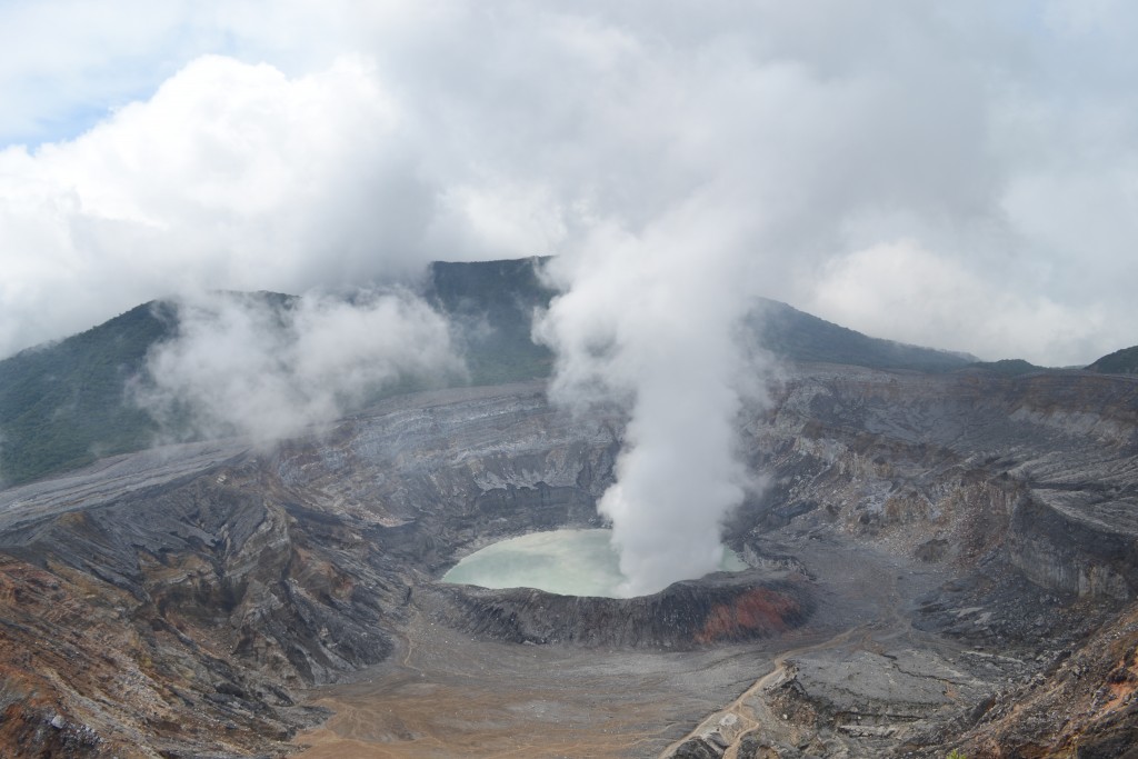 Foto: Crater Volcán Poás - Volcán Poás (Alajuela), Costa Rica