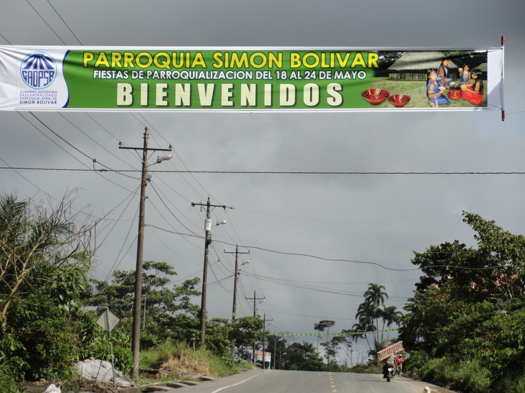 Foto: Valla - Simón Bolívar (Mushullacta) (Pastaza), Ecuador