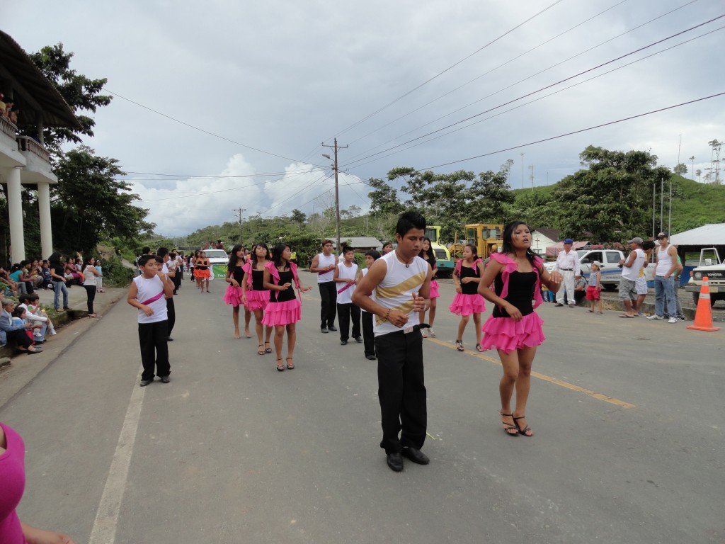 Foto: Bailarines - Simón Bolívar (Mushullacta) (Pastaza), Ecuador