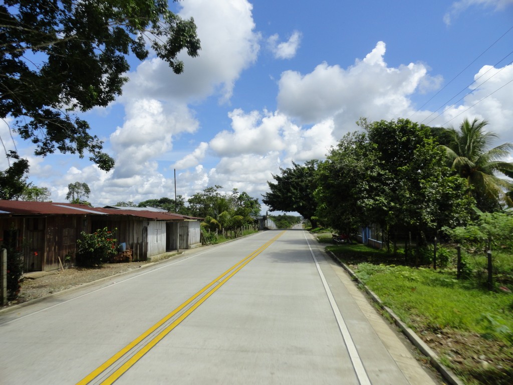 Foto: Carretera - La Hormiga (Putumayo), Colombia