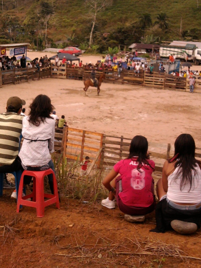 Foto: Toros de Pueblo - Simón Bolívar (Mushullacta) (Pastaza), Ecuador