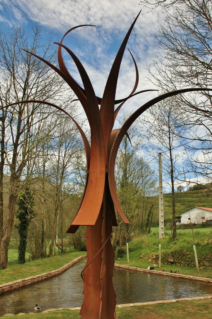 Foto: Monumento - Maya (Navarra), España