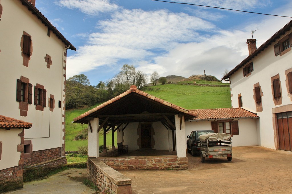 Foto: Vista del caserío - Maya (Navarra), España