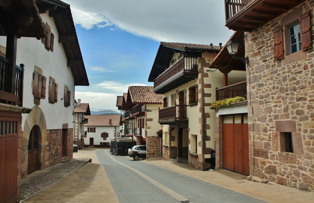 Foto: Vista del caserío - Maya (Navarra), España