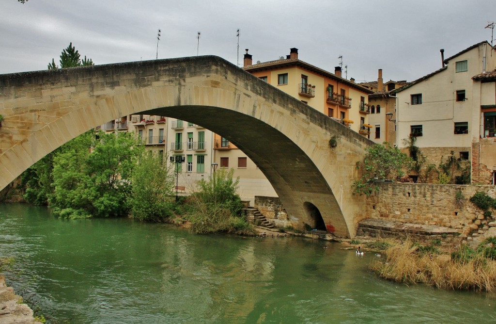 Foto: Puente de la cárcel - Estella (Navarra), España