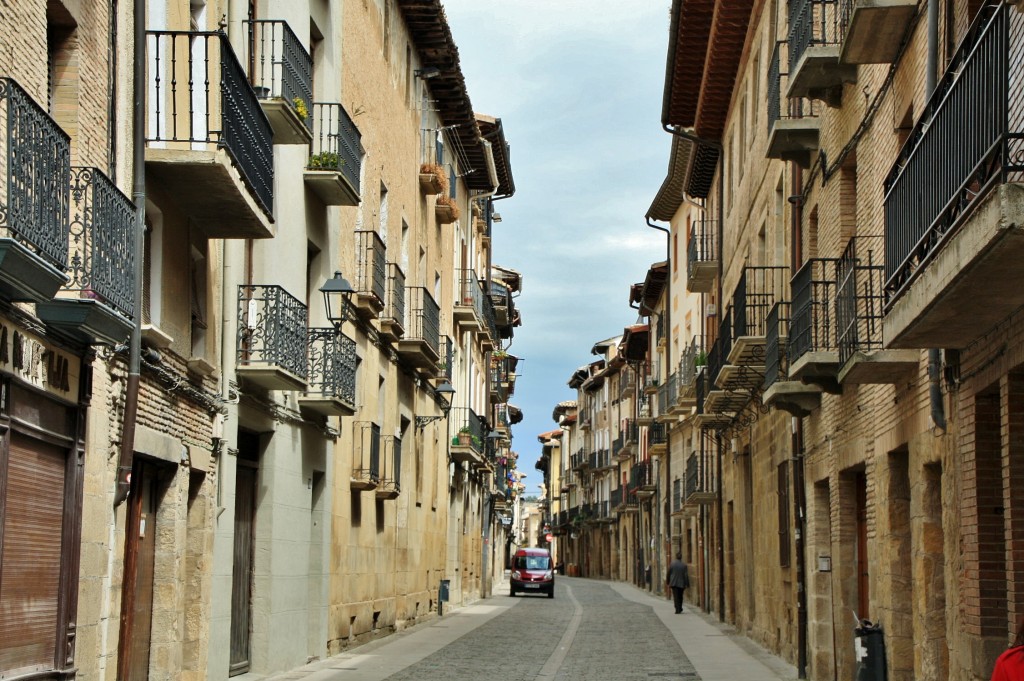 Foto: Centro histórico - Puente la Reina (Navarra), España