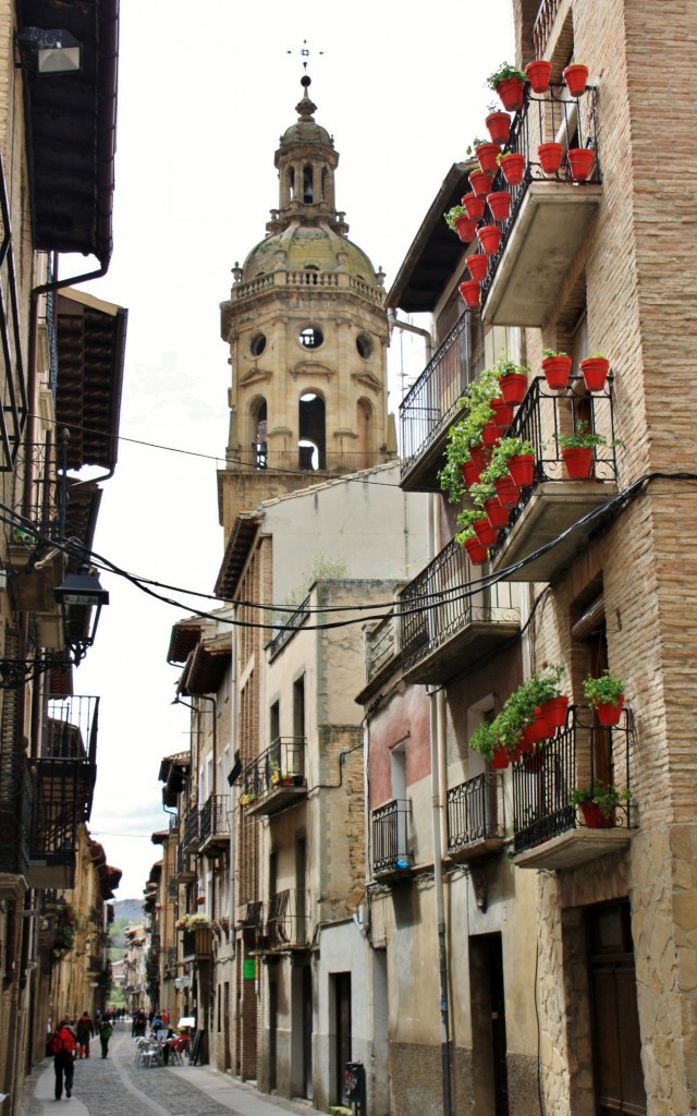 Foto: Centro histórico - Puente la Reina (Navarra), España