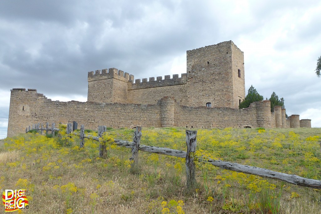 Foto: Castillo - Pedraza (Segovia), España