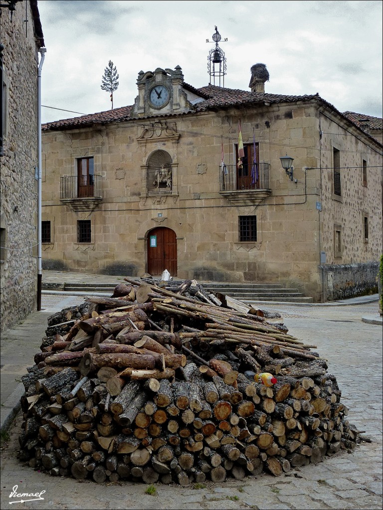 Foto: 120609-068 MOLINOS DE DUERO - Molinos De Duero (Soria), España