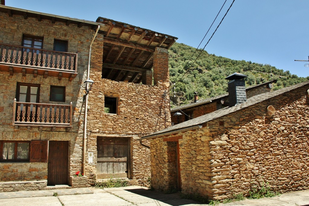 Foto: Vista del pueblo - Castellbò (Lleida), España