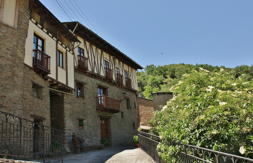 Foto: Vista del pueblo - Castellbò (Lleida), España