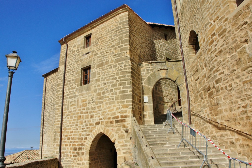 Foto: Iglesia fortaleza de Santa María - Ujué (Navarra), España