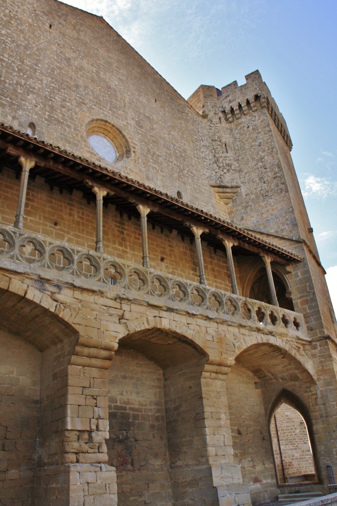 Foto: Iglesia fortaleza de Santa María - Ujué (Navarra), España